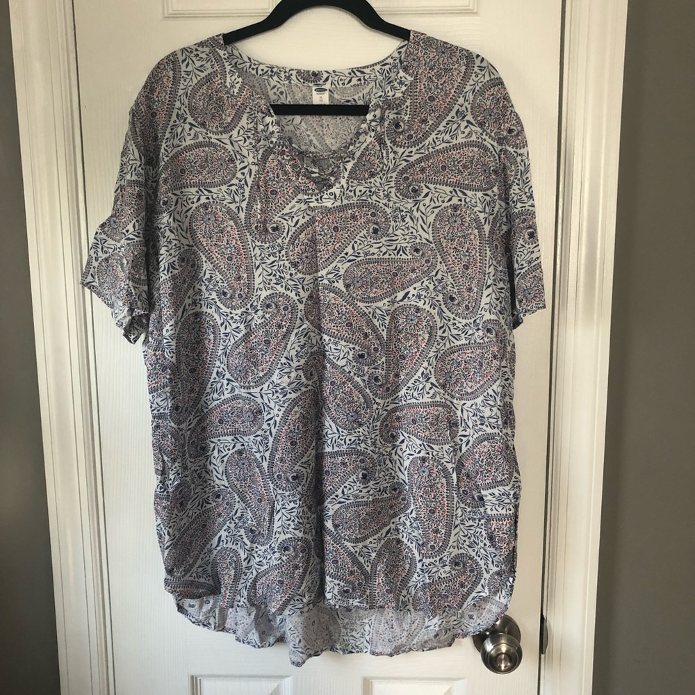 V-neck shirt